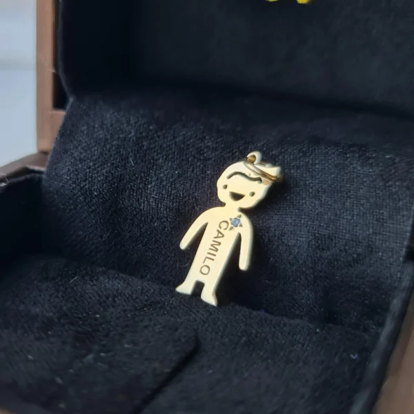 Pingente Menino ou menina em ouro 18k